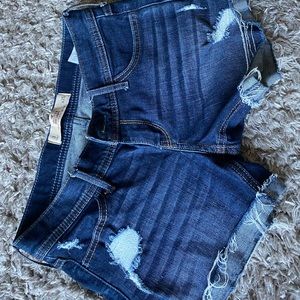 Dark blue midi shorts